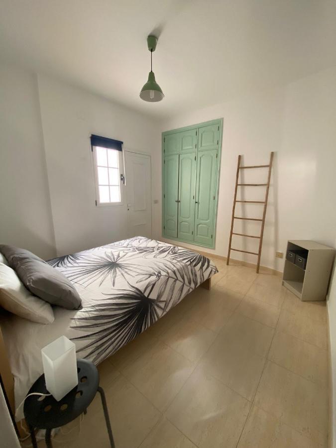 Apartamento Cerca De Las Piscinas Naturales Punta Mujeres Exterior foto